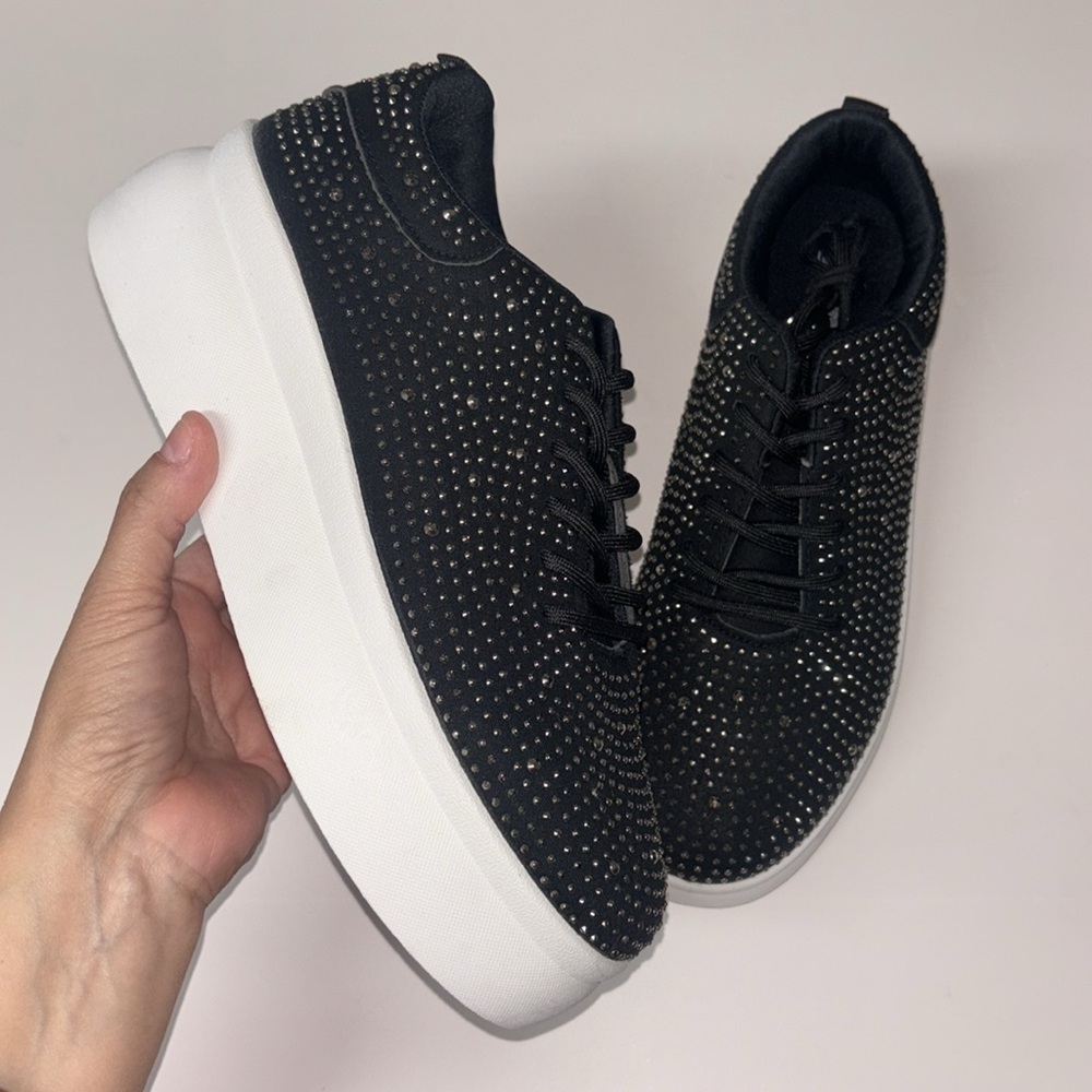 NEW Womens Bedazzle Rhinestone Black Lowtop Platform Sneakers Sz 8.5